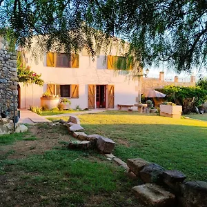 La Masia Costa Brava -adults Only Bed & Breakfast Garrigás