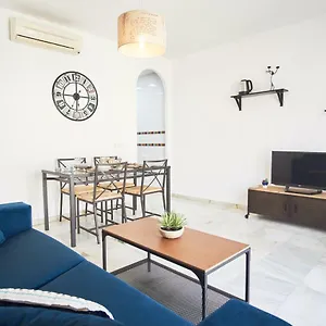 Froilan Walls By Valcambre Apartment