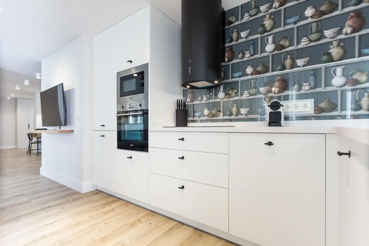 Eleven Real De La Carreteria, By Homing U Apartment Seville 0*,  Spain