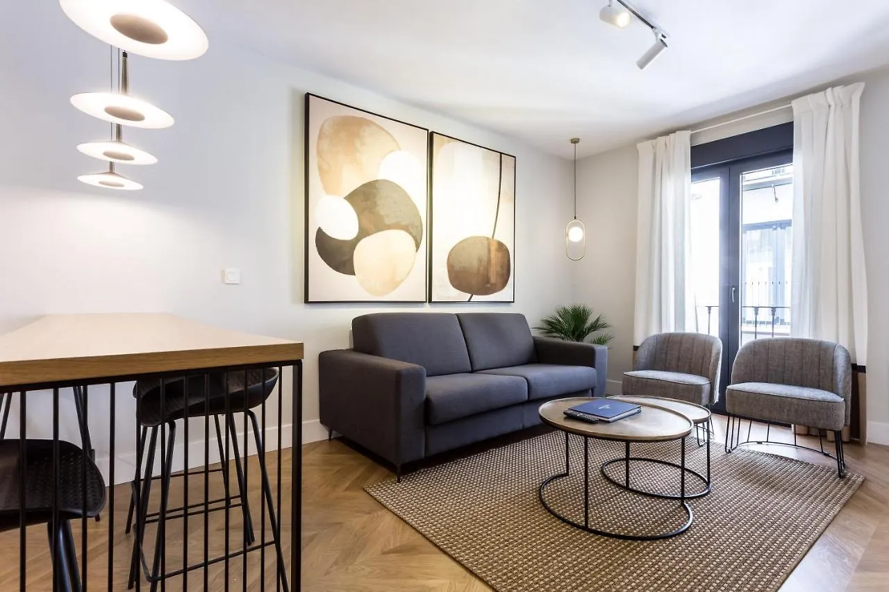 Eleven Real De La Carreteria, By Homing U Apartment Seville