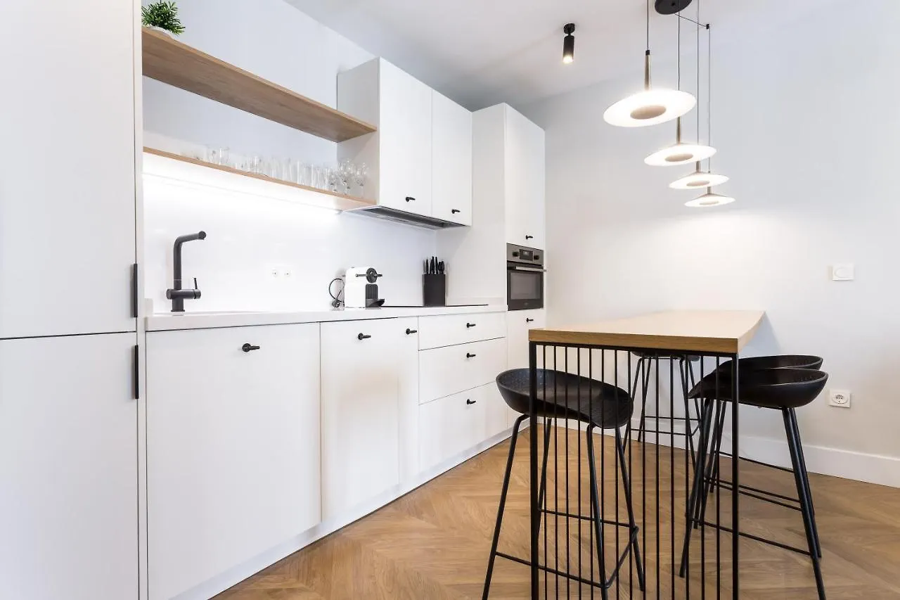 Eleven Real De La Carreteria, By Homing U Apartment Seville Spain