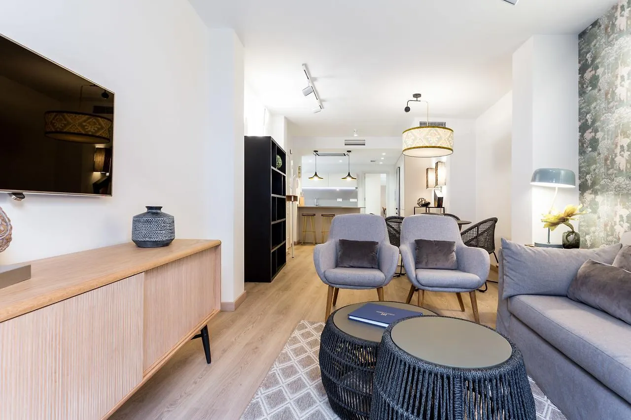 Eleven Real De La Carreteria, By Homing U Apartment Seville